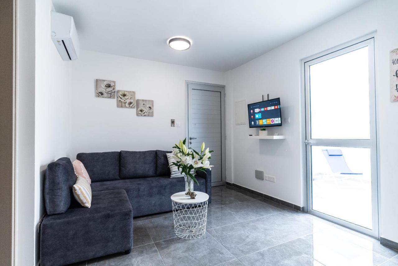 Spiros Luxury Apartments 圣纳帕 外观 照片